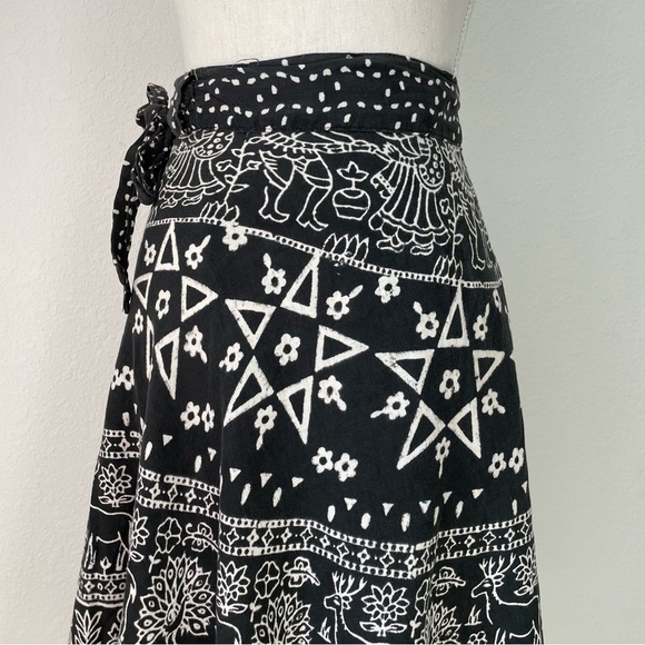 VINTAGE WOVEN COTTON PRINTED WRAP SKIRT PENTAGRAM PEACOCK PAISLEY DEER FLORAL - Picture 9 of 13